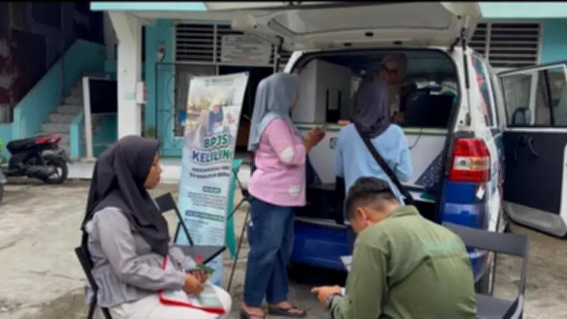 BPJS Keliling Disambut Antusias Warga Aro IV Korong Kota Solok