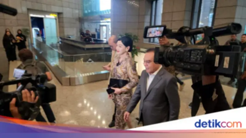 Dasco dan Rosan Sidak ke BEI di Tengah IHSG yang Masih Tertekan