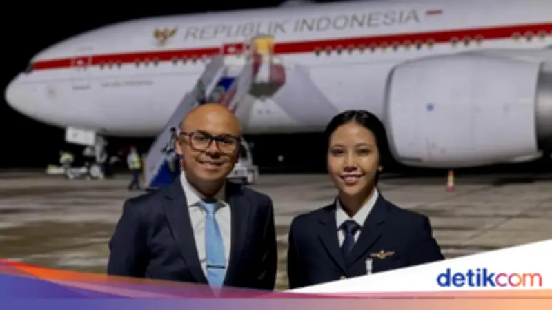 Dirgayuza Ungkap Pilot Perempuan Muda Pengawal Prabowo