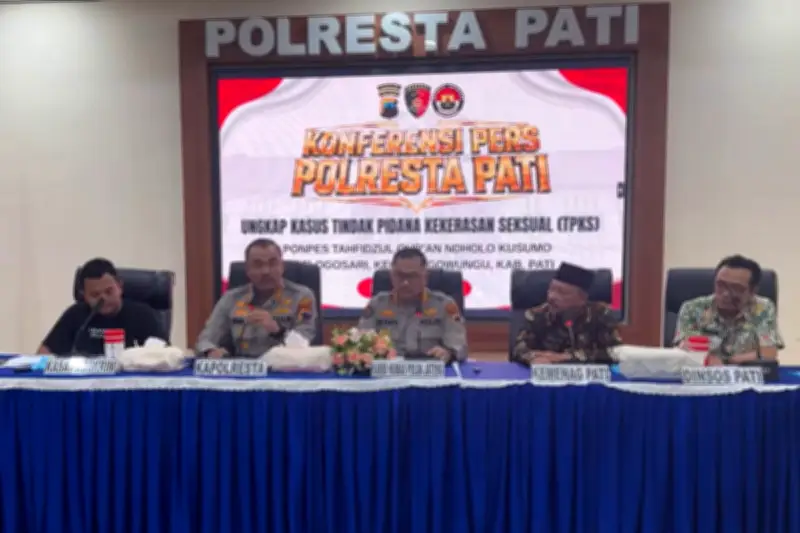 DPR Dorong Hukuman Maksimal untuk Pimpinan Ponpes Pencabul Santriwati