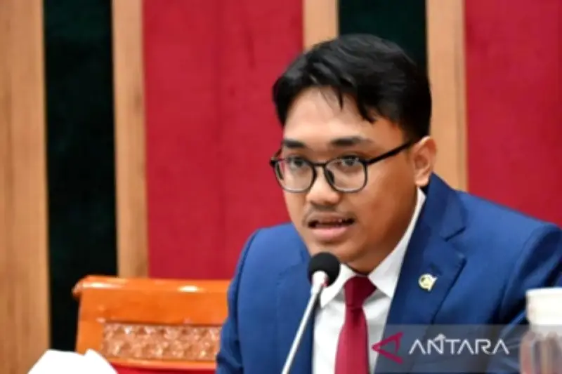 DPR Komisi X Desak Mahasiswa Pengguna Joki Masuk Universitas Harus Dikeluarkan