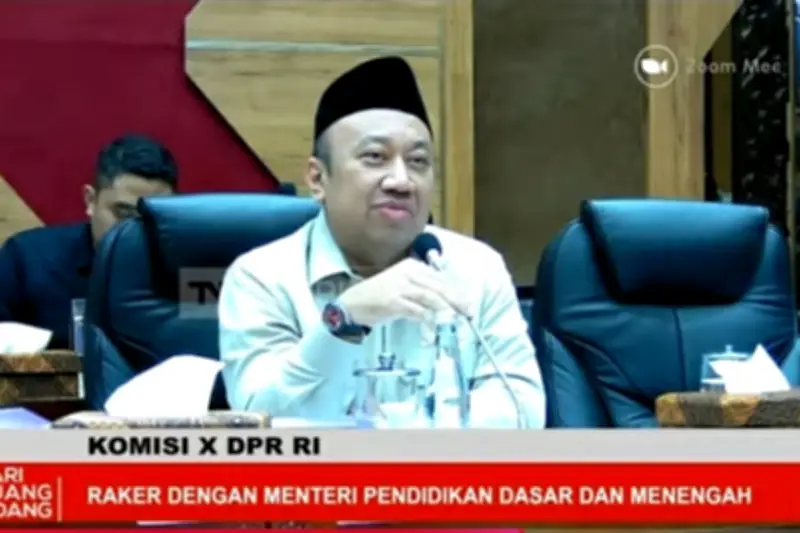 DPR Minta Bahasa Prancis Diterapkan Bertahap Sebagai Pelajaran Wajib