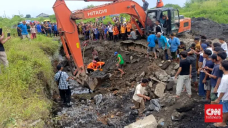 Dua Pekerja Tewas Tertimbun Longsor Saat Cari Timah Bekas di Medan