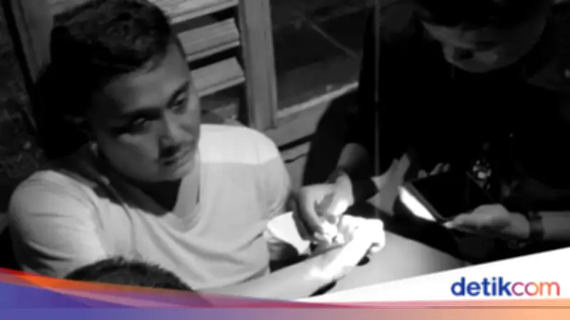 Dugaan Sopir Mengantuk Penyebab Mobil Wagub Sumbar Tabrak Truk