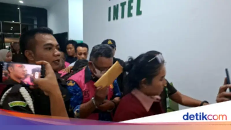 Eks Kepala BPN Kota Serang Ditahan Kejari atas Dugaan Pungli Perizinan