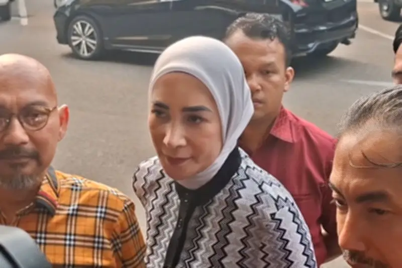Erin Wartia Ungkap Proses Ganti Nama Belakang Taulany di Instagram Sudah Berjalan Sejak September 2025