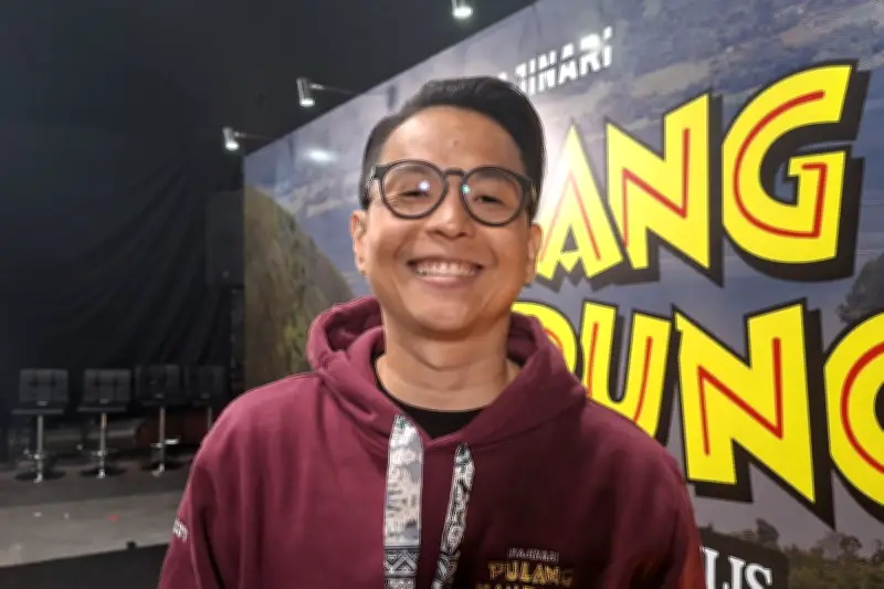 Ernest Prakasa Umumkan Film Laga Perdana Bandits of Batavia