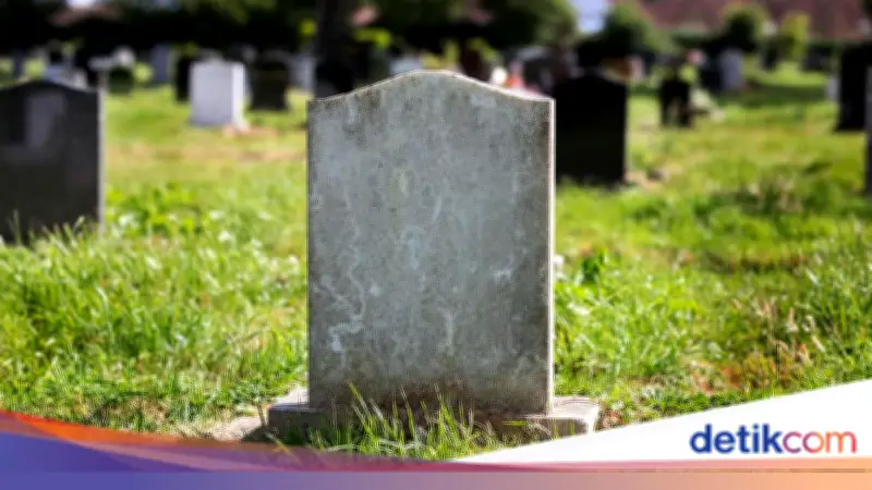 Gali Makam Ibu Kandung Akibat Tersinggung Omongan Paman