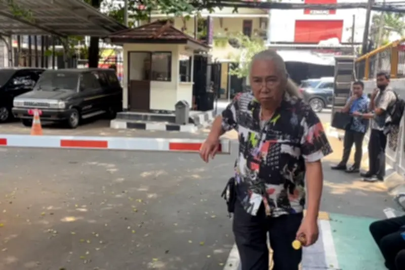 Gideon Tengker Sesalkan Raffi Ahmad dan Nagita Slavina Blokir Nomornya