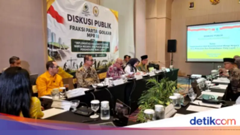 Golkar Desak Pemerintah Tangani Kesejahteraan Guru Honorer dan Dosen