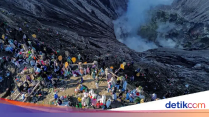 Gunung Bromo Ditutup 30 Mei untuk Ritual Yadnya Kasada 2026