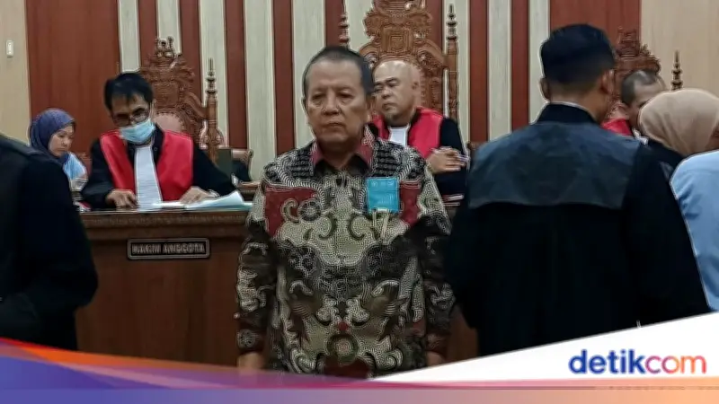 Hakim Tegur Eks Gubernur Lampung Arinal di Sidang: Hakimnya Saya, Bukan Bapak