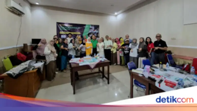 Ikatan Alumni SMAN 37 Jakarta Latih UMKM Baca Risiko dan Kelola Keuangan