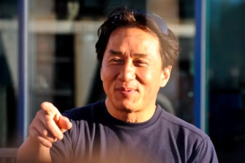Jackie Chan Kembali ke Waralaba Armour of God dengan Sekuel Keempat