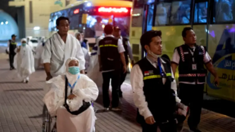 Jemaah Haji Bisa Pinjam Kursi Roda Gratis di Masjidil Haram, Catat Lokasi dan Caranya