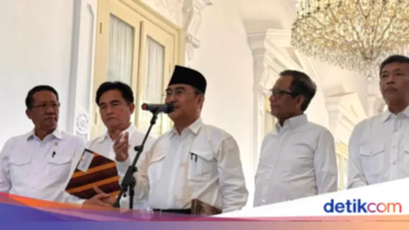 Jimly Ungkap Presiden Akan Atur Pembatasan Jabatan Polri di Luar Institusi