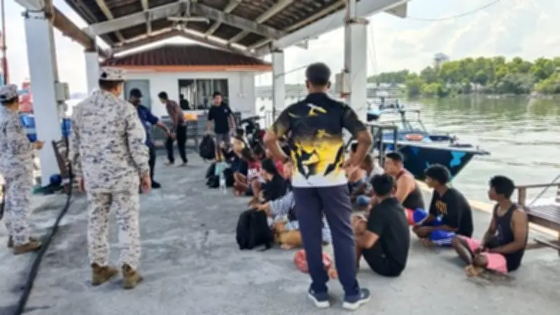 Kapal Pengangkut PMI Ilegal Tenggelam di Malaysia, 14 Orang Hilang