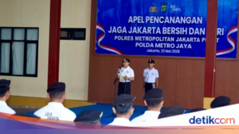 Kapolda Metro Instruksikan Gerakan Jaga Jakarta Bersih, Dimulai dari Polres Jakpus