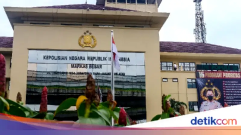 Kapolri Rotasi Petinggi Polri, Komjen Panca Putra Jabat Kalemdiklat