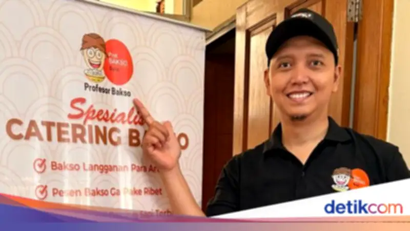 Katering Bakso di Jakbar Laris Manis, Disukai Artis Gibran Maulana