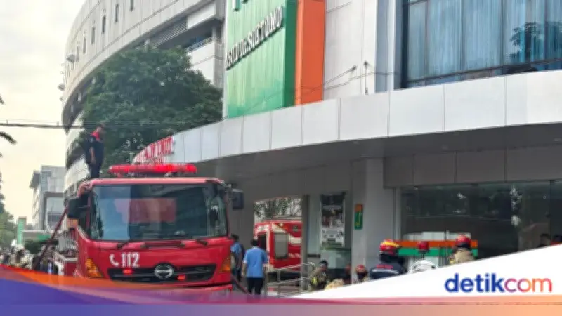 Kebakaran di Gedung Jantung RSUD dr Soetomo, Satu Pasien Meninggal