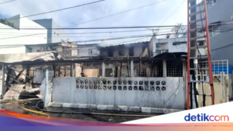Kebakaran Rumah di Cengkareng, Dua Orang Luka Bakar