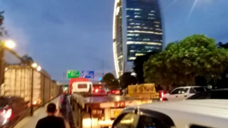 Kemacetan Parah di Tanjung Priok Akibat Depo Kontainer Cakung