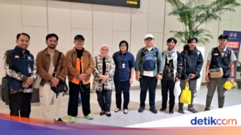 Kemlu Fasilitasi Kepulangan 6 Relawan Indonesia dari Libya
