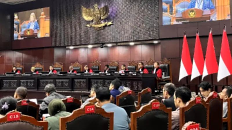 Kepala Lab 45 Bawa Teori Max Weber ke MK, Soroti Batasan TNI