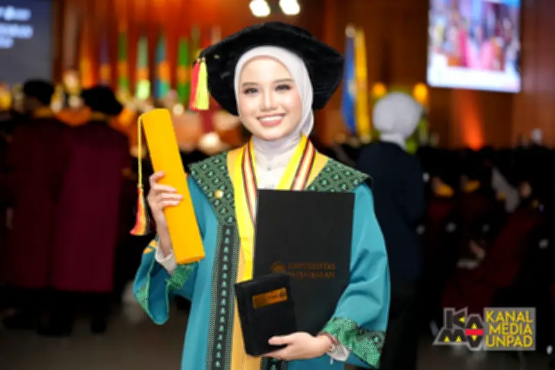 Kisah Launa, Lulusan S2 Terbaik Unpad 2026 yang Terbitkan 5 Jurnal Q1