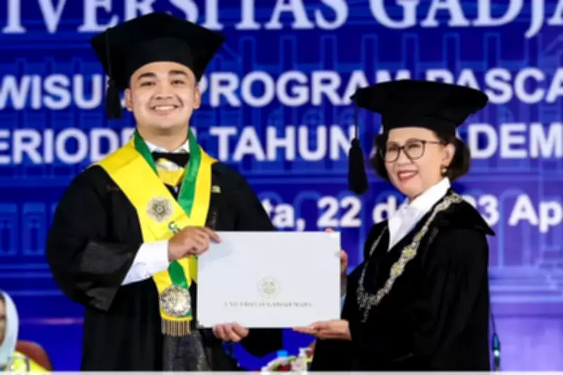 Kisah Rizky Zain, Lulusan Termuda S2 UGM Usia 22 Tahun