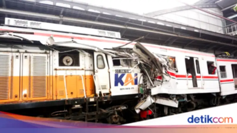 KNKT: Masinis Argo Bromo Diminta Rem Dikit-dikit Sebelum Tabrak KRL