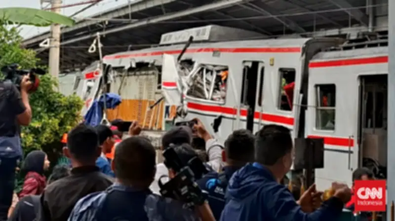 KNKT Ungkap Masinis KA Argo Bromo Ngerem 1,3 Km Sebelum Tabrak KRL di Bekasi