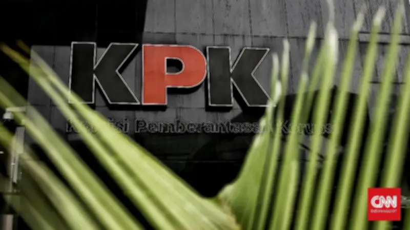 KPK Periksa Plt Bupati Tulungagung Terkait Aliran Uang Korupsi Gatot Sunu