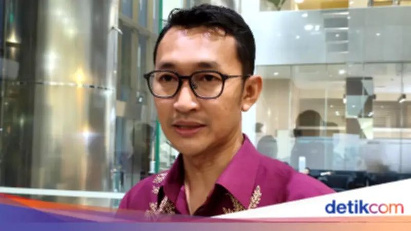 KPK Periksa Stanley Cicero Terkait Korupsi Proyek Jalan Sumut