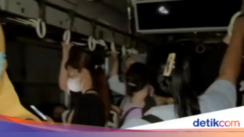 KRL Duri-Tangerang Sempat Mogok, Penumpang Dengar Ledakan