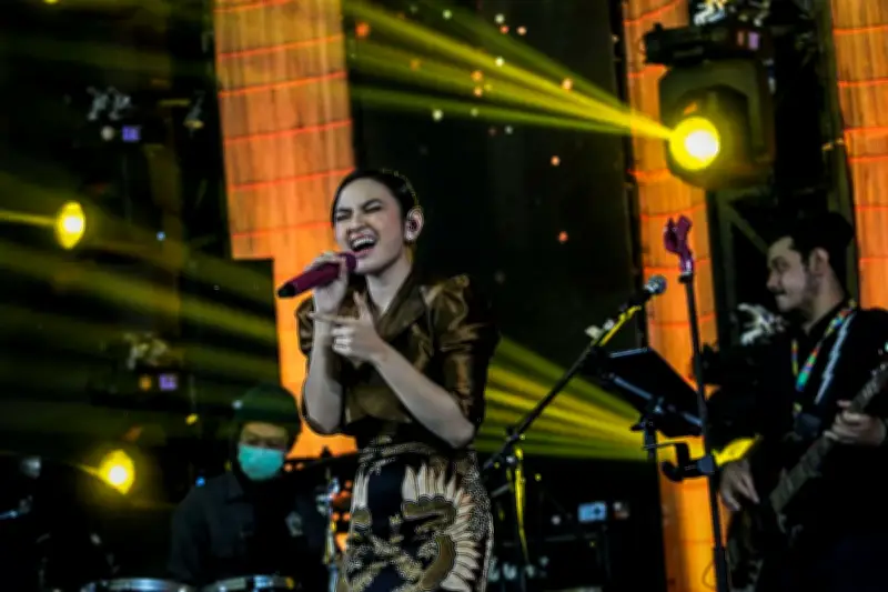 Mahalini Buka Suara soal Artikulasi Vokal di Lagu Seketika yang Dikritik