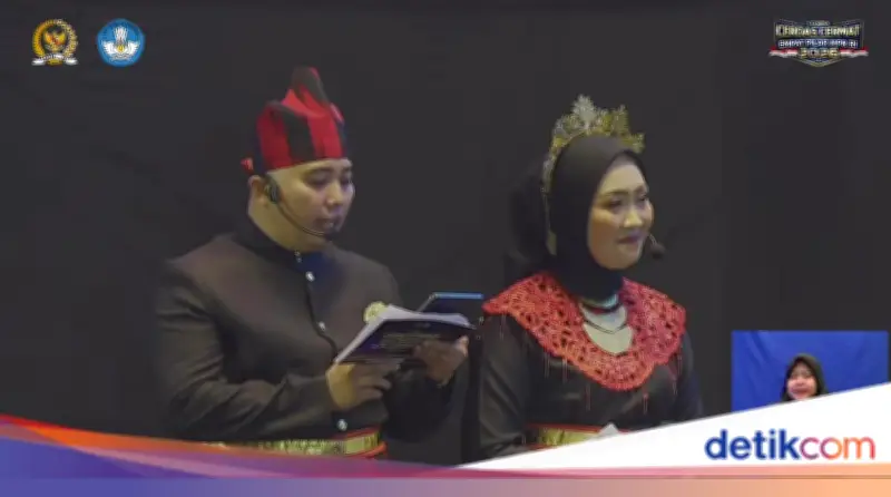 MC LCC MPR Minta Maaf soal Ucapan 'Perasaan Adik-adik Saja' ke Siswa SMAN 1 Pontianak