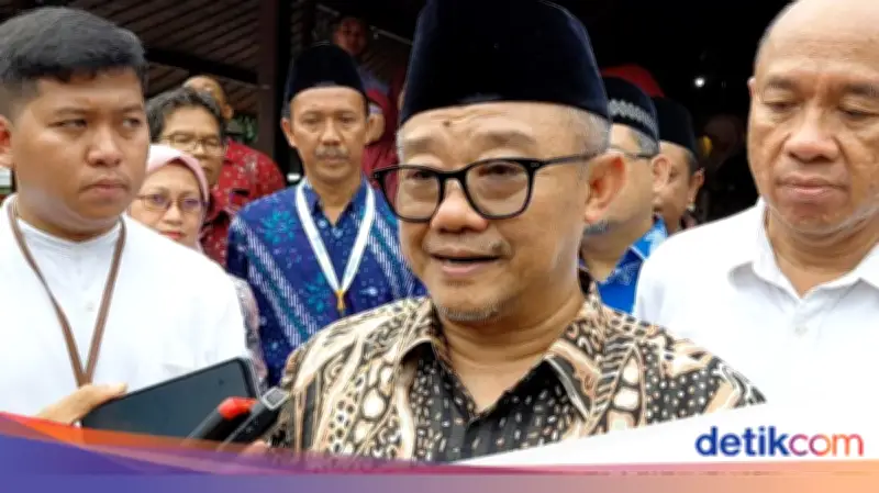 Mendikdasmen Ungkap Sekolah Selewenkan Dana BOS dan KIP