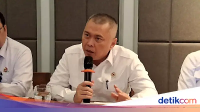 Menhung Tunggu Hasil KNKT soal Sinyal Hijau Sebelum KA Tabrak KRL di Bekasi