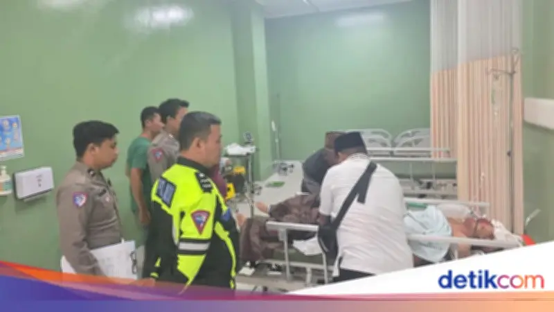 Mobil Anggota DPR Gus Hilman Kecelakaan di Tol Paspro, 2 Staf Tewas