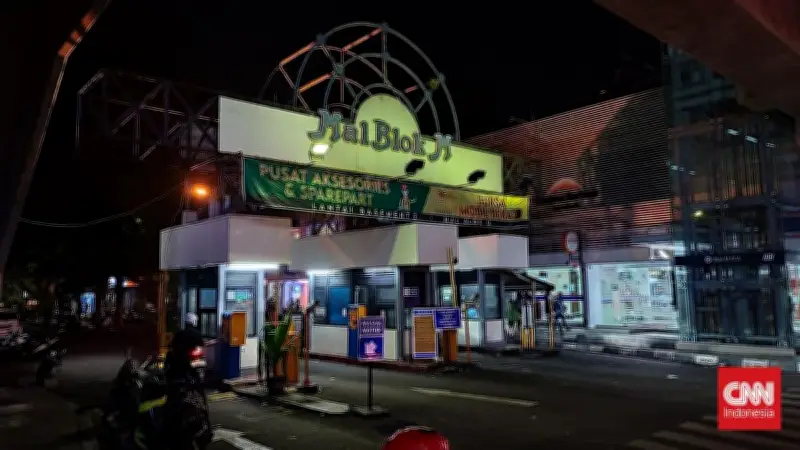 Omzet Parkir Ilegal Blok M Capai Rp100 Juta per Hari, Pemprov DKI Usut