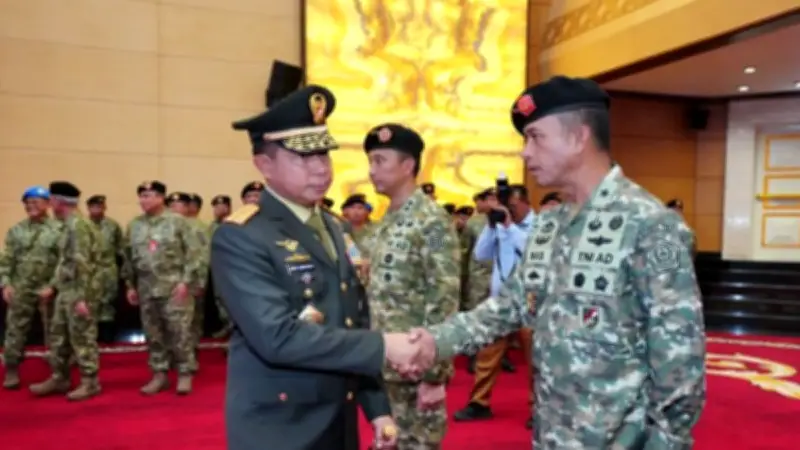 Panglima TNI Lantik Brigjen Muhammad Nas sebagai Kapuspen TNI