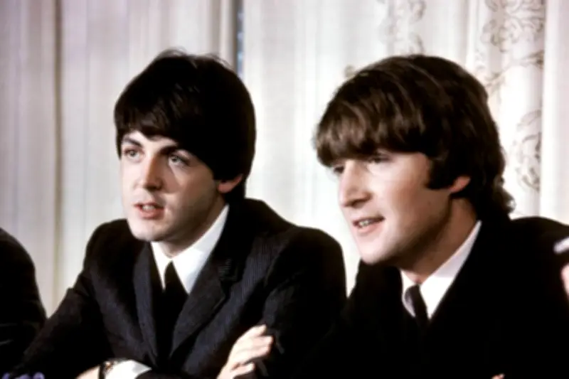 Paul McCartney Ungkap Alasan Tolak Selfie dengan Penggemar