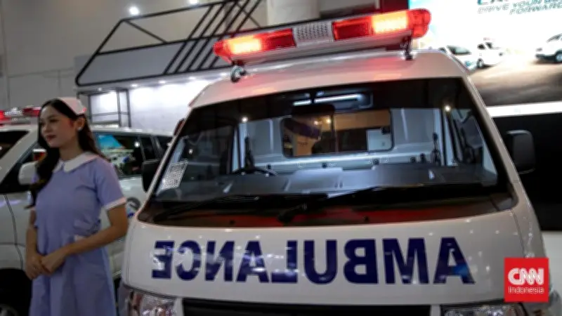Pecah Ban, Ambulans Jenazah Tabrak Rumah Warga di Jembrana Bali