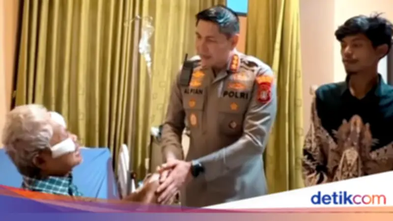 Pedagang Buah Korban Tabrak Lari Pajero Dijenguk Kapolres, Gerobak Baru Dijanjikan