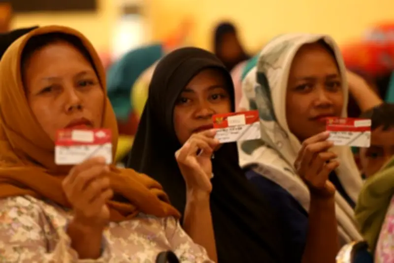Pemerintah Coret 11.000 Penerima Bansos karena Judi Online