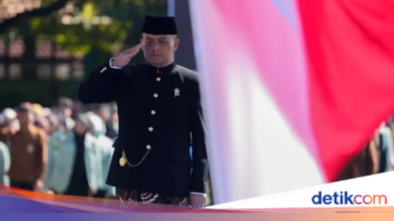 Pemprov Jateng Peringati Hardiknas 2026 di SMKN 1 Kedawung Sragen