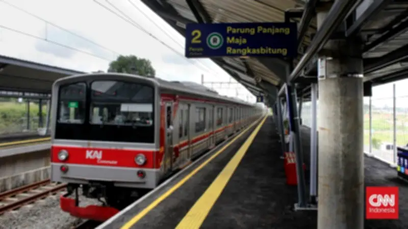 Perjalanan KRL Duri-Tangerang Pulih, Rangkaian Mogok Digandeng ke Rawabuaya