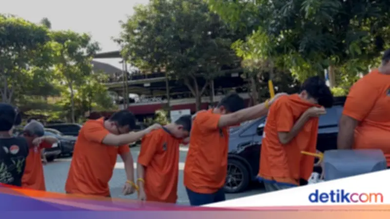 Polisi Bekuk 14 Joki UTBK di Surabaya, Tarif Capai Rp700 Juta